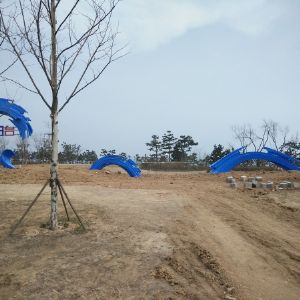 城市阳台 不锈钢雕塑
