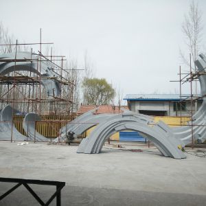 城市阳台 不锈钢雕塑