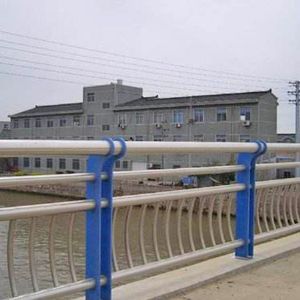 滨河护栏（2）